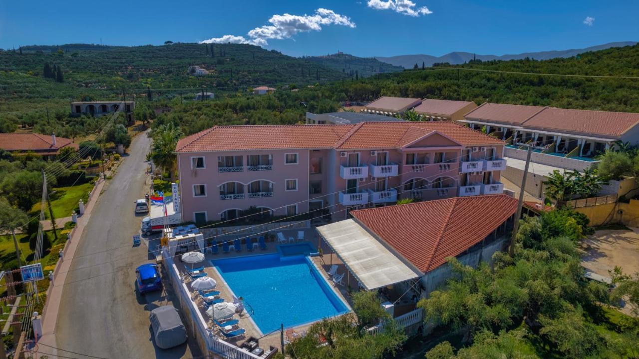 Kozanos Suites With Private Pool Amoudi Exterior photo